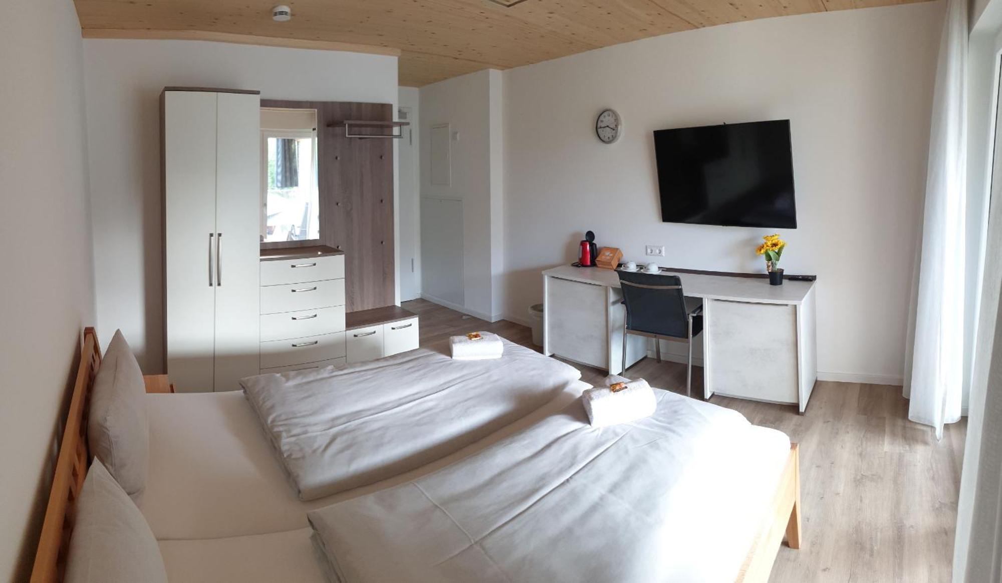 Ferienwohnung Und Pension Antje Ekert Uhldingen-Mühlhofen Екстериор снимка
